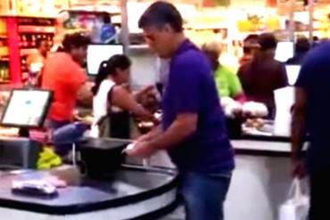 ¡ESTALLAN LAS REDES! Pillan al enchufado Roberto Messuti haciendo compras en Curacao (+Video)