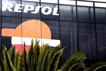 ¡GRAVE PANORAMA! Repsol revela que en Venezuela solo produce 50.000 barriles diarios de petróleo