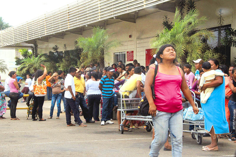 bachaqueo-alimentos-venezuela-bachaqueros-contrabando