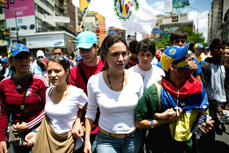 maria-corina-machado-marcha