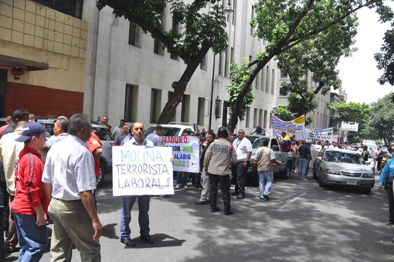 protesta-ministerio-de-ambiente-trabajadores-publicos-1