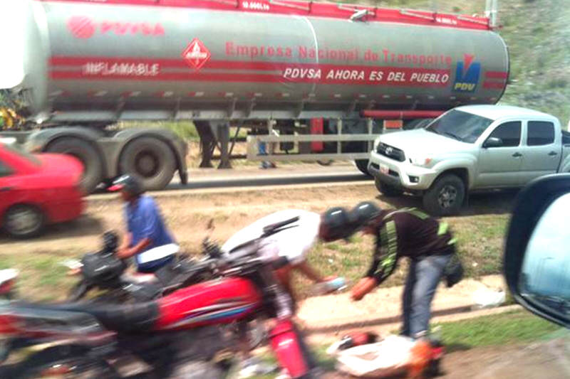 saquean-camion-de-refrescos-7j-2