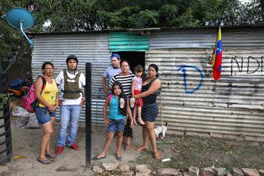 ¡DESPIADADO! «D», la marca que condena las casas de los colombianos en frontera al derrumbe