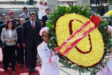 ¡JALA JALA QUE EL NICOLÁS! Maduro rindió homenaje a Ho Chi Minh durante su visita a Vietnam