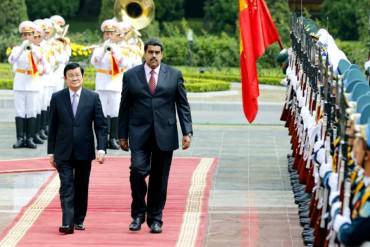 ¡HIPOTECA AL PAÍS! Venezuela aumenta acuerdos con Vietnam de 100 a 1000 millones de dólares