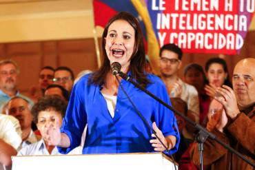 ¡LO ÚLTIMO! María Corina Machado exige la refundación de la MUD: «Este diálogo fracasó»