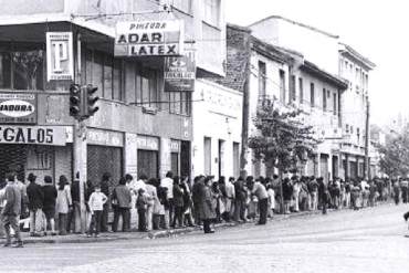 ¡NO EXISTEN INVENCIBLES! Los «bachaqueros» acabaron con el gobierno de Salvador Allende