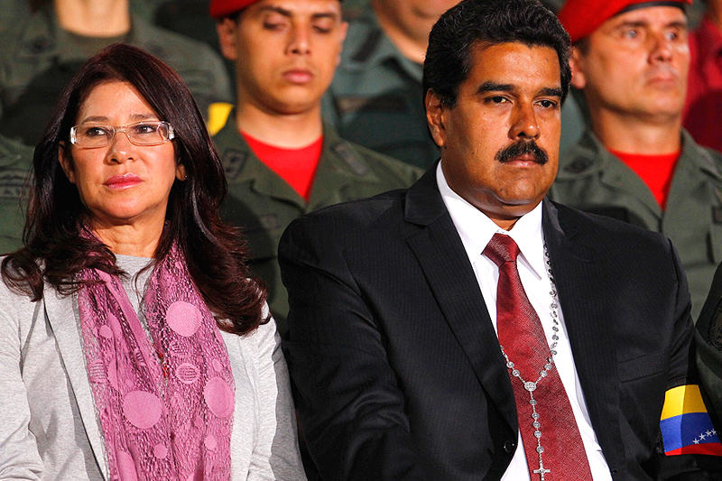 Cilia-Flores-con-Nicolas-Maduro-2