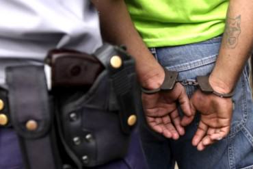 ¡ESTABA EN COLOMBIA! Detuvieron al doble homicida de madre e hija en Parque Caiza