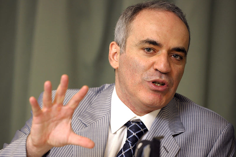 Garry-Kasparov-HRF