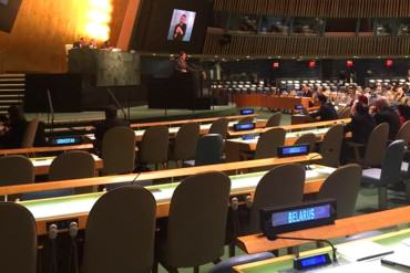 ¡BOCHORNO! Invitados abandonaron sus sillas tras iniciar discurso de Maduro en la ONU (+Fotos)