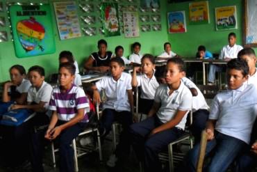 ¡DEPLORABLE! 64% de niños de Sucre deja de ir a la escuela por no tener que comer