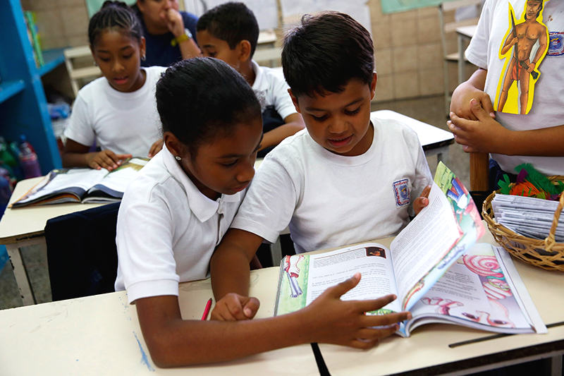 escuela-colegios-niños-educacion