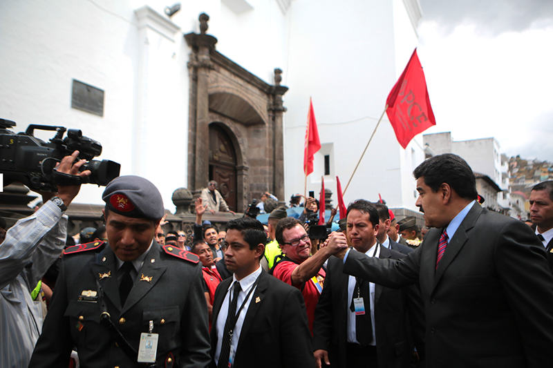 nicolas-maduro-en-quito-21s