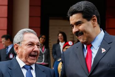 ¡EN EL IMPERIO, DONDE LES GUSTA! Nicolás Maduro y Raúl Castro se reunieron en Nueva York