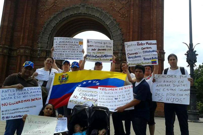 Estudiantes-venezolanos-en-España-espera-liquidacion-Cencoex