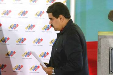 ¡EL SHOW! Maduro firmó documento de «respeto» a resultados de elecciones parlamentarias