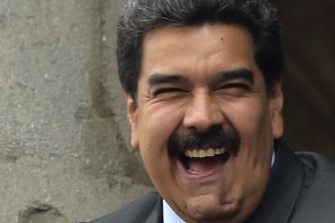 ¡CINISMO DESCARADO! Maduro, quien controla precios, exige precio del petróleo aumente a $88