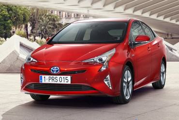 ¡UNA BELLEZA! La cuarta generación del Prius de Toyota para el que deberías ahorrar 196 años