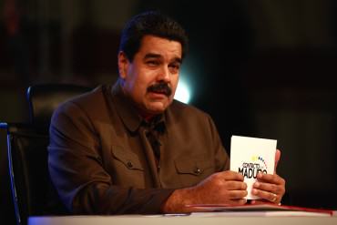 ¡EL CINISMO DE UN DICTADOR! Maduro: «Tenemos la mejor democracia de la historia del país»