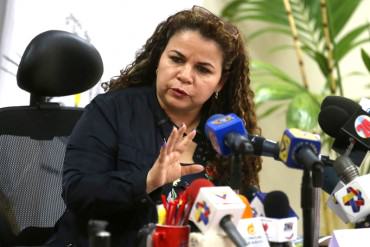 ¡QUÉ RAYA! La vergüenza que pasó Iris Varela antes de insultar a Alicia Machado (+Video)