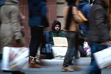 ¡AUNQUE USTED NO LO CREA! VTV finalmente informó sobre la pobreza… pero de Nueva York