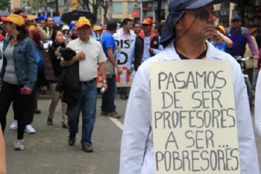 ¡CLASES EN VEREMOS! Maestros del país podrían sumarse a un paro nacional por bajos sueldos