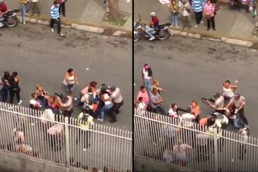 ¡PATRIA MISERABLE! Trifulca de compradores en cola de Abasto Bicentenario Palo Verde (+Video)