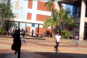 ¡ATENCIÓN! Reportan disturbios en Urbe: Denuncian que la PNB violó autonomía universitaria