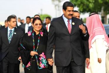 ¡LA BUENA VIDA! Maduro y Cilia Flores pasearon por Arabia Saudí e ignoraron mega escándalo