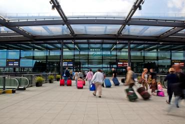 ¡GRAVE! Terrorista detenido en Londres con pasaporte venezolano, se encuentra inscrito en CNE