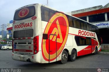 ¡HAMPA DESATADA! Asaltaron a 60 pasajeros de autobús accidentado en carretera de Anzoátegui