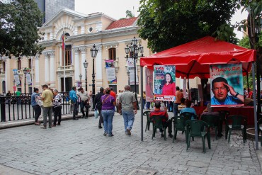 ¡PISOTEAN LA LEY! Ministerios se hacen de la vista gorda con violaciones a normas de campaña