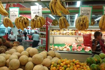 ¡INFLACIÓN POR LOS CIELOS! En tres meses ha subido hasta 300% el precio de la fruta en el país