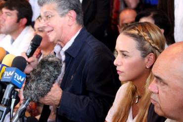 ¡YA BASTA! Ramos Allup indignado tras requisa a Lilian Tintori y madre de López en Ramo Verde