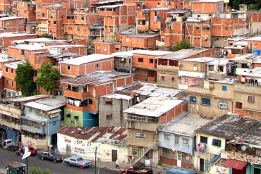 ¡MANDA EL HAMPA! Colectivos declararon «toque de queda» en El Observatorio del 23 de Enero