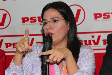 ¡DELIRANDO! Blanca Eekhout: AN impide que Maduro libre una batalla para salvar al pueblo