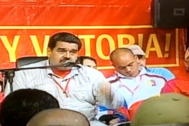 ¡NADIE LE PARA A NICOLÁS! Héctor Rodríguez se durmió en la plenaria extraordinaria del PSUV