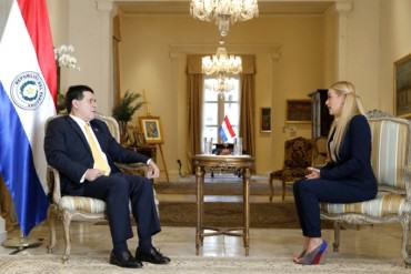 ¡LO ÚLTIMO! Presidente de Paraguay muestra apoyo al recibir a Lilian Tintori: Me pidió «no cansarme»