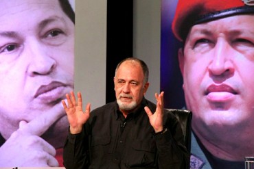 ¡SE FUMÓ UNA LUMPIA! Mario Silva: «A Chávez lo asesinaron con nanotecnología»