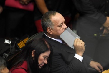 ¡NO LO SOPORTÓ! La pataleta e incomodidad de Cabello al ser minoría en la Asamblea Nacional