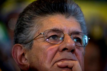 ¡CLARITO! El mensaje de Ramos Allup a Maduro y al TSJ: «Defectos tendré, pero bolsa no soy»