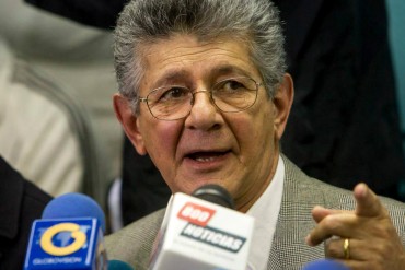 ¡MORINGA PARA DELCY! Ramos Allup: El galardón para la canciller es la orden de la gran torta