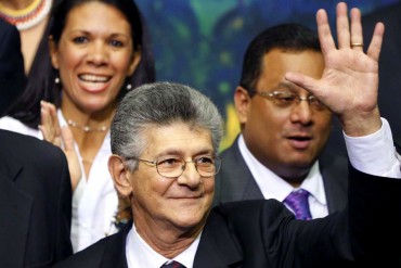 ¡ENTÉRATE! Con una gaita maracucha apoyan a Ramos Allup para la presidencia (+Video)