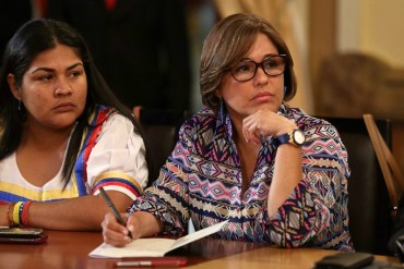 ¡DOLOROSO! La carta de un venezolano que NO consigue medicinas a la ministra Luisana Melo