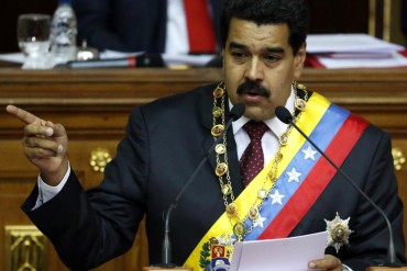 ¡NO LE CONVIENE! Maduro: «Tendrán que derrocarme para privatizar la Misión Vivienda»