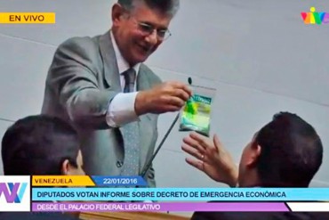 ¡IMPERDIBLE! Así fue como Henry Ramos Allup le ofreció Moringa a los alterados del PSUV (+Video)