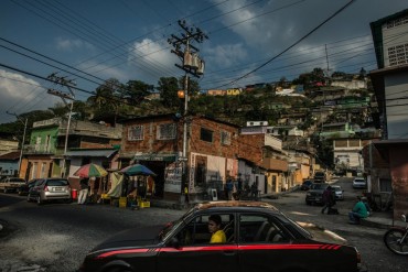 ¡EN LA MIRA DEL MUNDO! The New York Times: «Venezuela, un país al borde del precipicio»