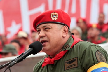 ¡PURO AMOR! Cabello: Si tenemos que ir a las calles a defender la revolución con fusil lo haremos