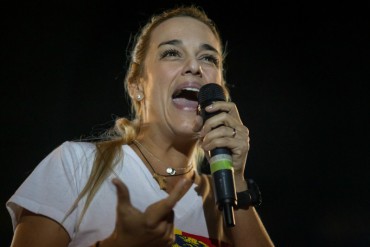 ¡FIRMEZA! El contundente llamado de Lilian Tintori a los empleados públicos